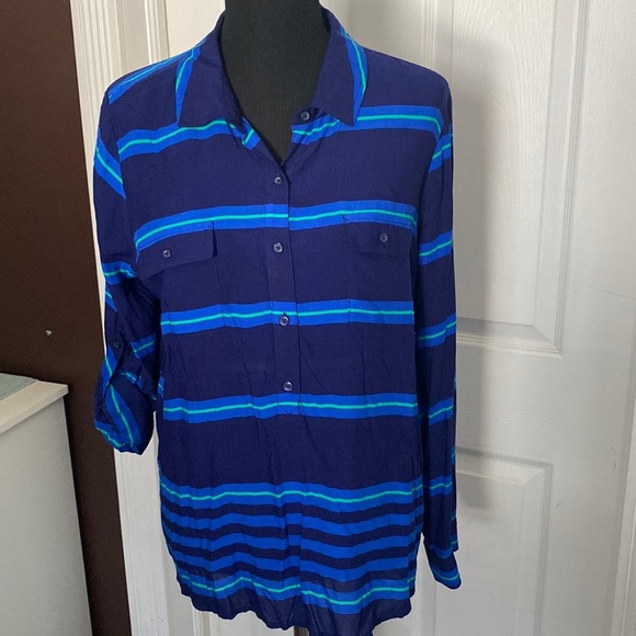Old Navy Women’s Top Blouse Blue Green sz L NWT - Picture 1 of 7
